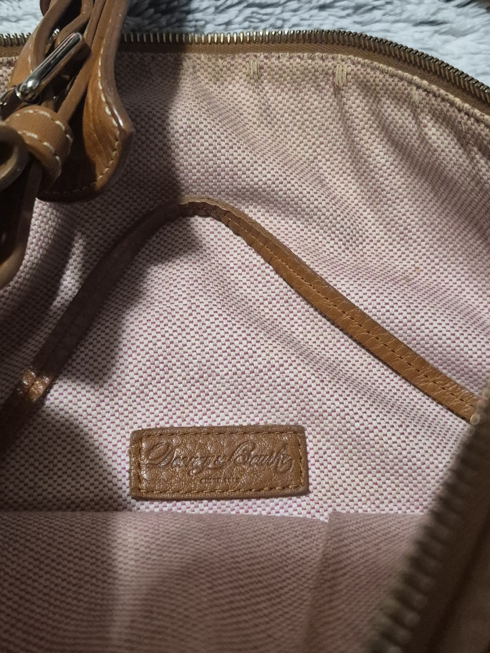 Dooney & Bourke Dillen Shoulder bag - Picture 9 of 9